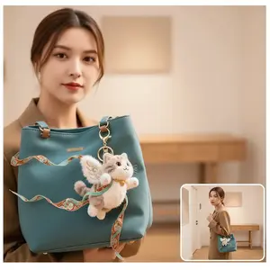 Dunhuang Flying Cat Plush Keychain Jewelry - Cute Fairy-Winged Kitten Animal Motif Bag Charm, Aesthetic Stuffed Cartoon Character Pendant, Creative Cute Plush Keychain Gift for Cat Lovers, Animal Motif Keychains, Bag Charm Keychains