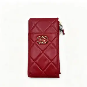 Pre-owned CHANEL H5 red diamond pattern gold standard c c wallet H03878
