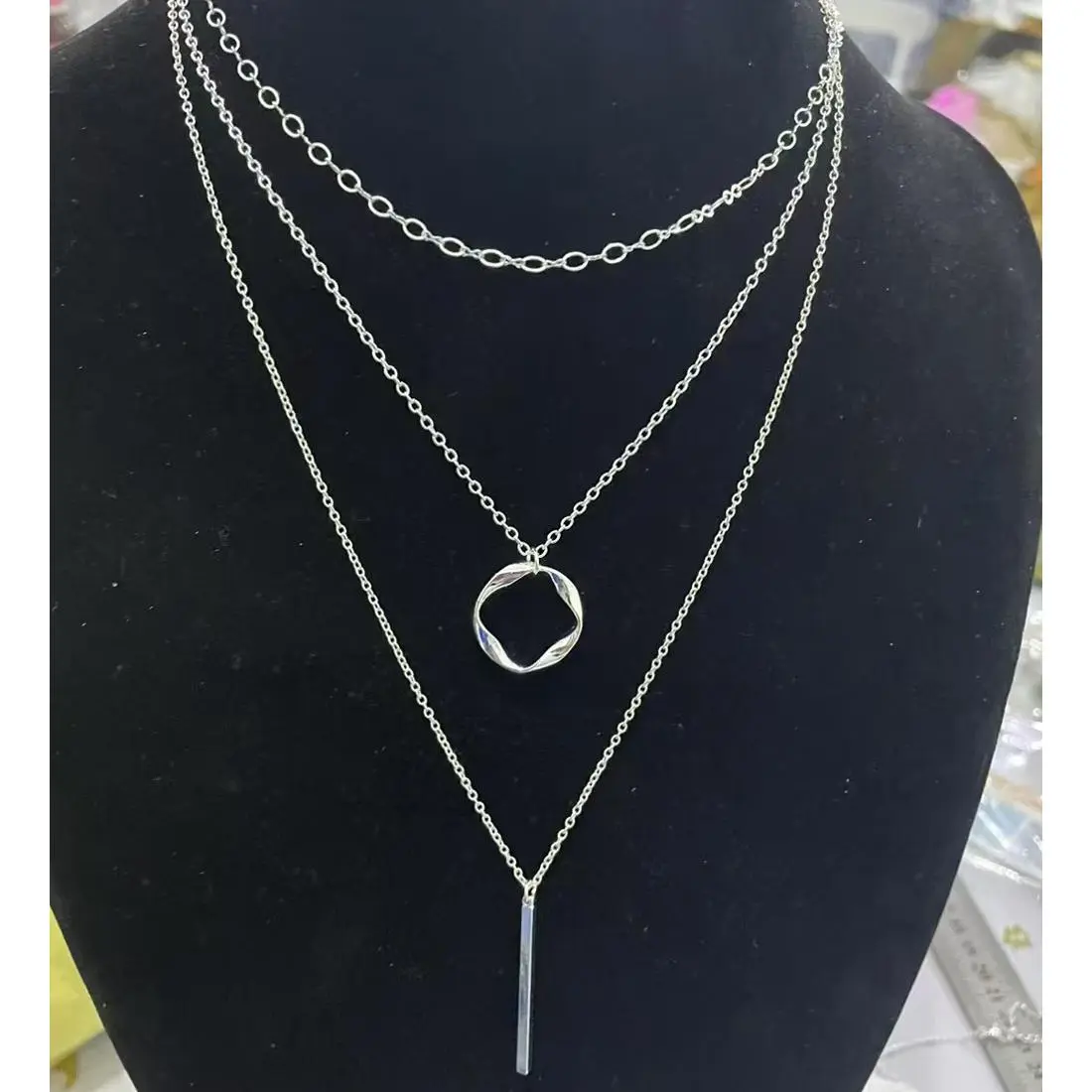 Silver stick oval chain O chain