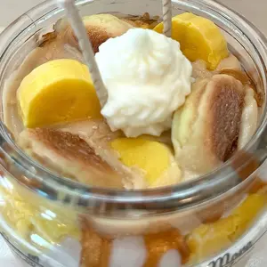 Banana Pudding Dessert Candle Handcrafted & made with love #bananapudding #bananas #nillawafers #dessertcandles #uniquecandles #cutecandles #cutegifts #giftideas #homedecor #foryoupage #fyp #trending #viralcandles #selfcare #explorerpage #handmade #tiktok