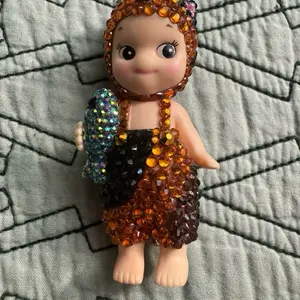 SA Bedazzled Cat W/ Fish