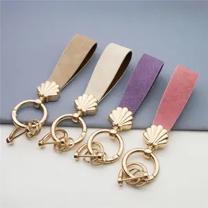 Cute Shell Key chain Key ring Gold Color Metal Inlay keychain for Classic Leather car key Chain Romantic Gift For Women