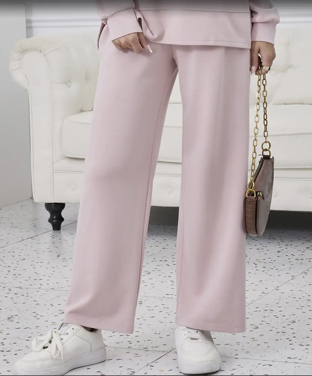 Women's Sweatpants in a Straight-Leg Cut Women's Sweatpants in a Straight-Leg Cut
