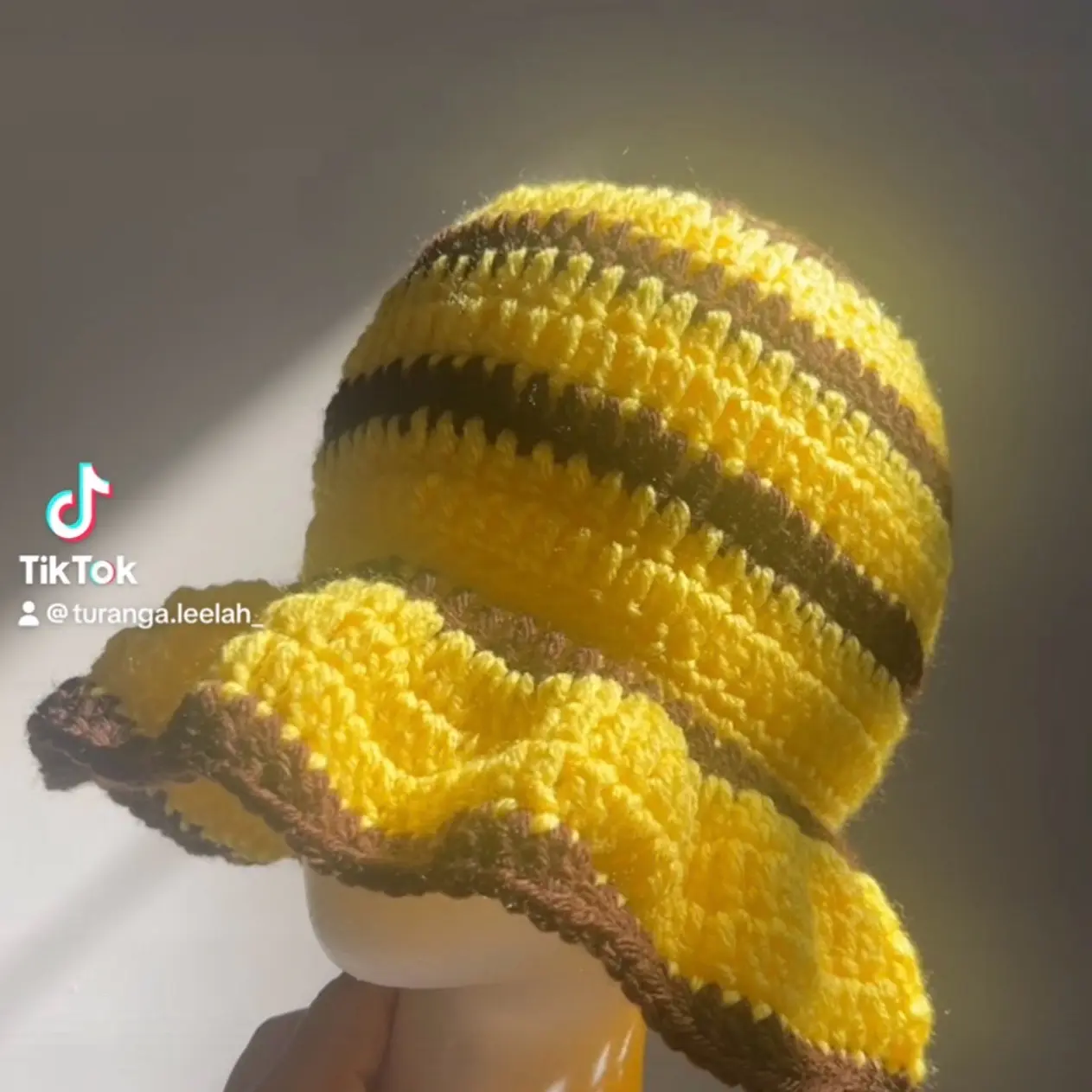 Sunflower Crochet Bucket Hat for Women, Fashion Accessory, Clothes Accessory, Hair Accessory