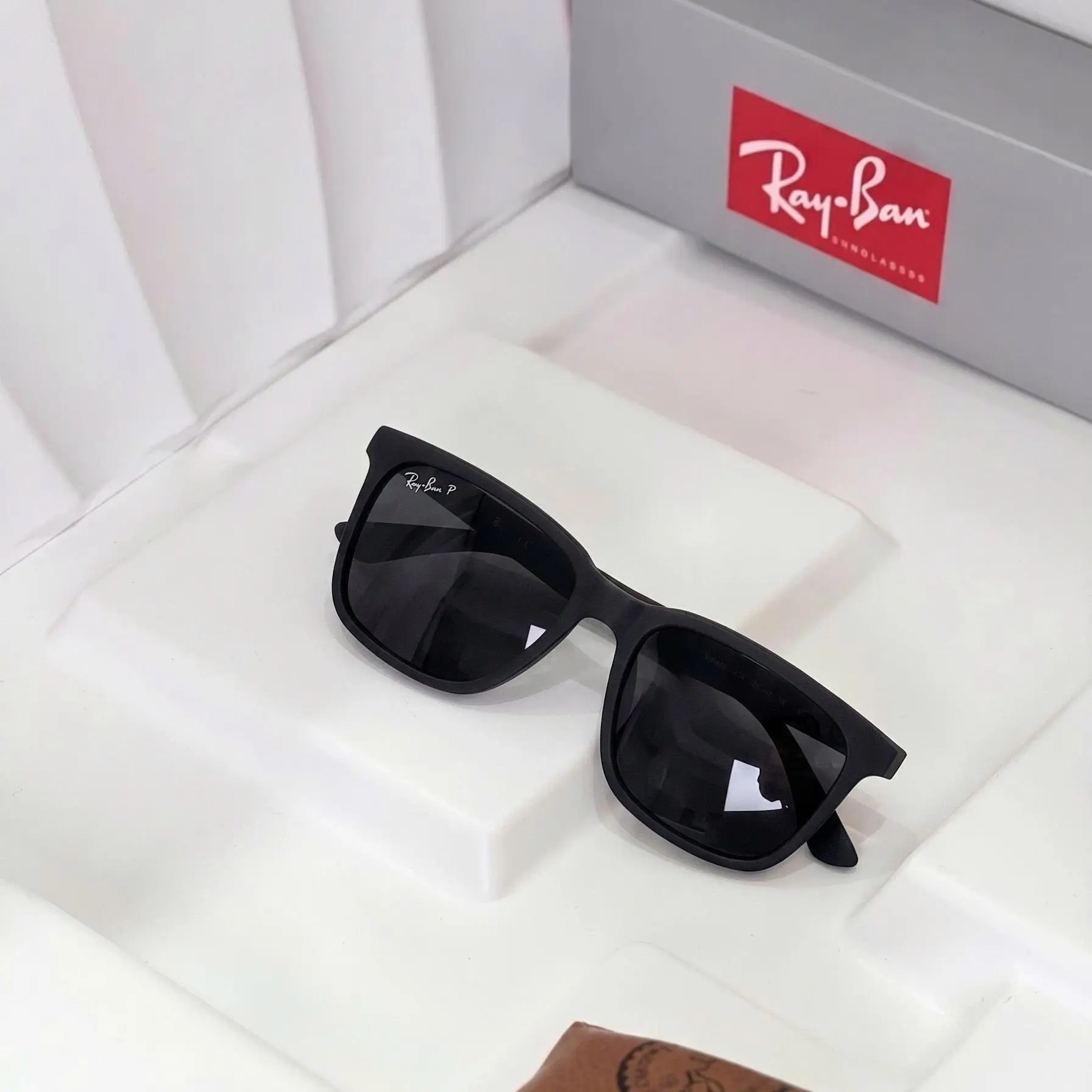 Ray-Ban Classic Square Sunglasses Black Frame UV Protection Outdoor Eyewear for Men Women