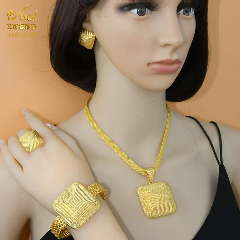 Women's African Gold-Plated Jewelry Set - Indian Bridal Wedding Big Pendants Necklace, Earrings, Bracelet, Ring, Indian Wedding Accessories, Bridal Look, Anniversary, Engagement, Female Wear, Adjustable, Gold Jewelry Sets, Gift, Zinc Alloy