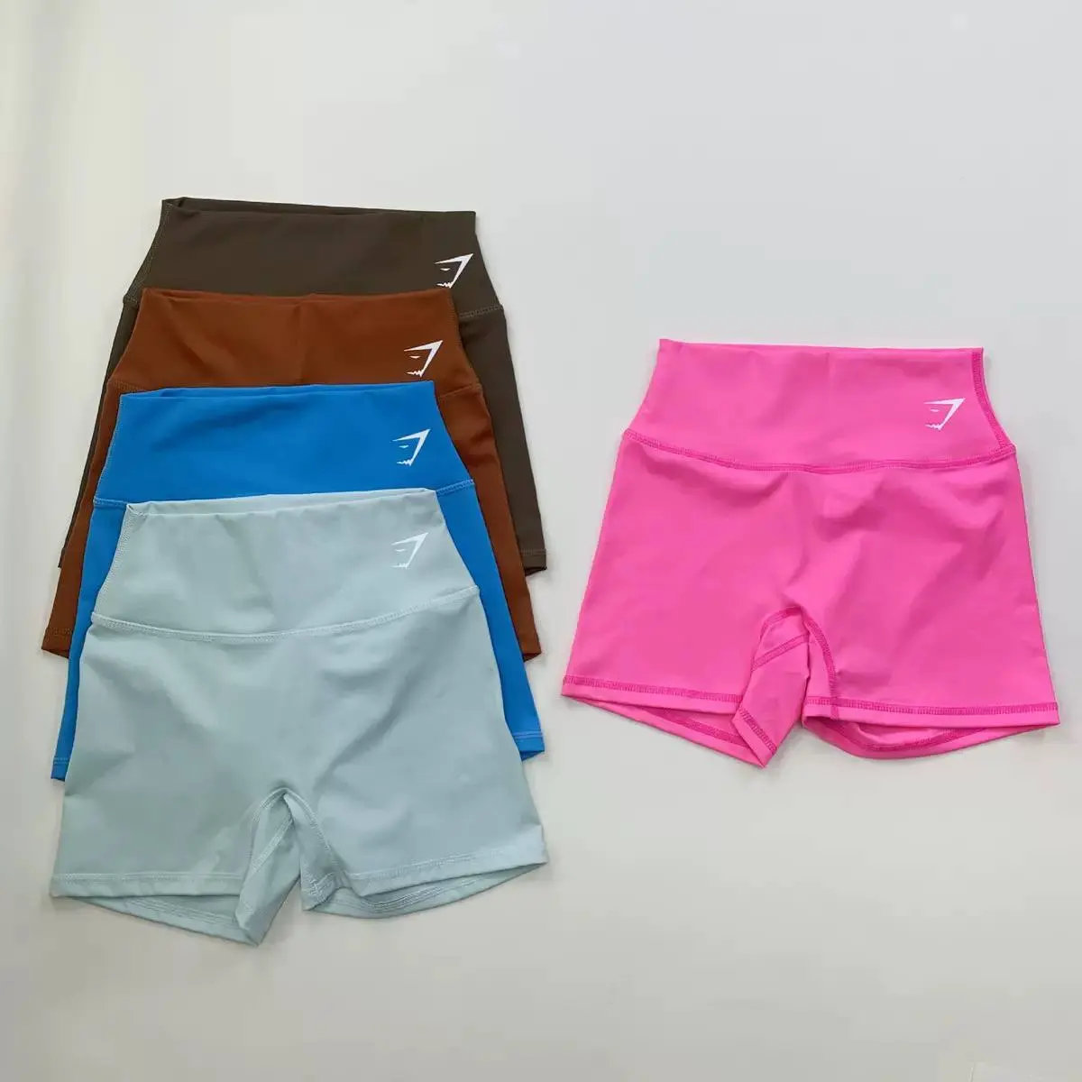 Multicolored Fitness Training Butt-Lifting Sports Shorts Training Butt-Lifting Sports Shorts Women