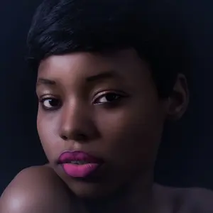 "WORTH" Soft Matte Liquid Foundation (Dark Brown)