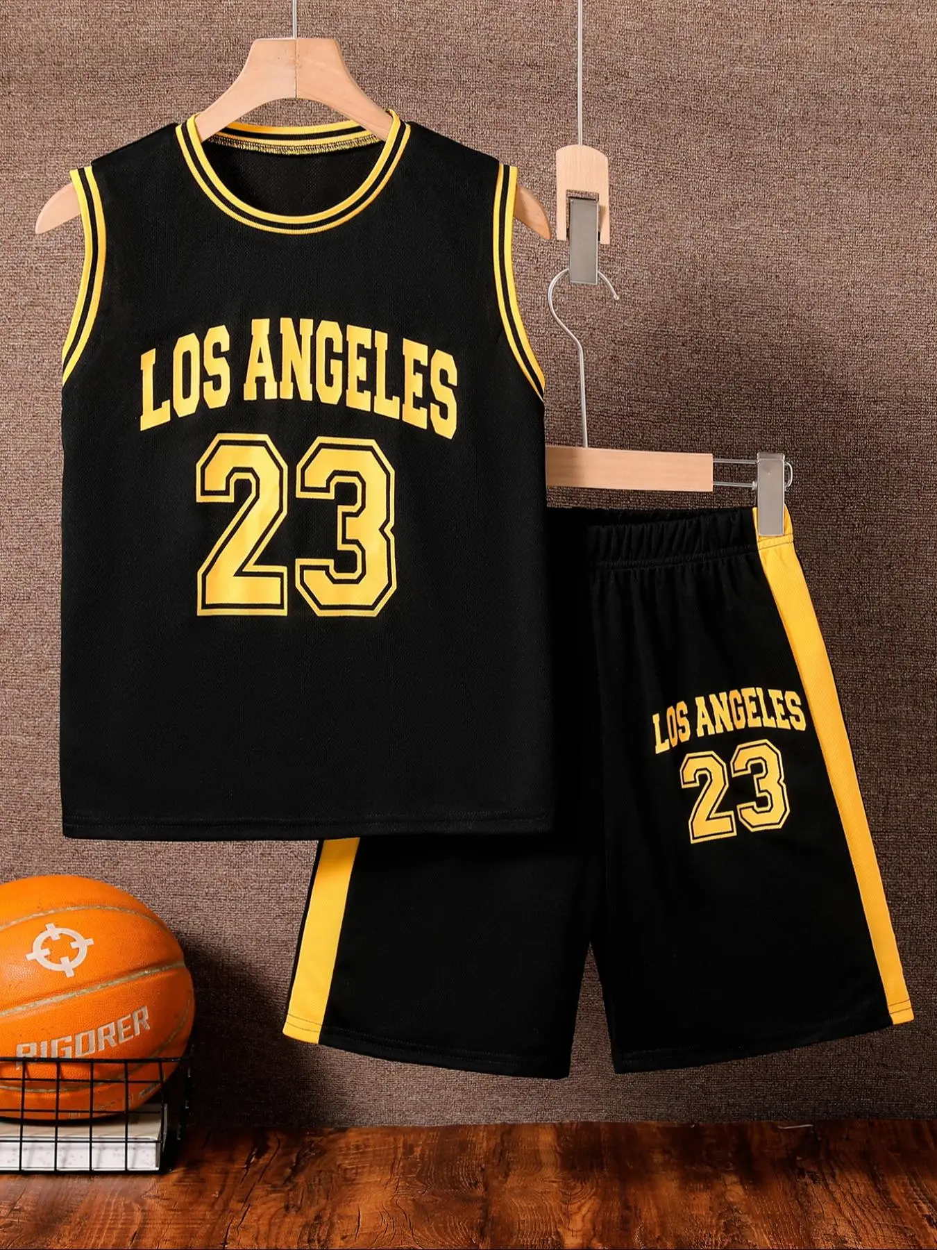 Two-Piece Set Boy's Letter Print Basketball Vest & Shorts Set, Casual Sleeveless Round Neck Top & Shorts for Summer, Kids Clothes for Outdoor Sports