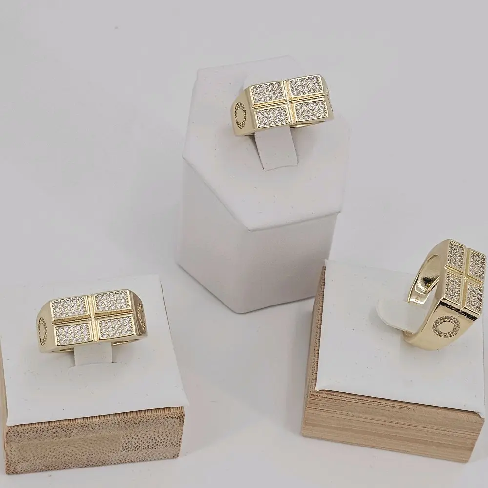 (R48) 14kgoldplated Ring cross diamantado. 4 sizes available
