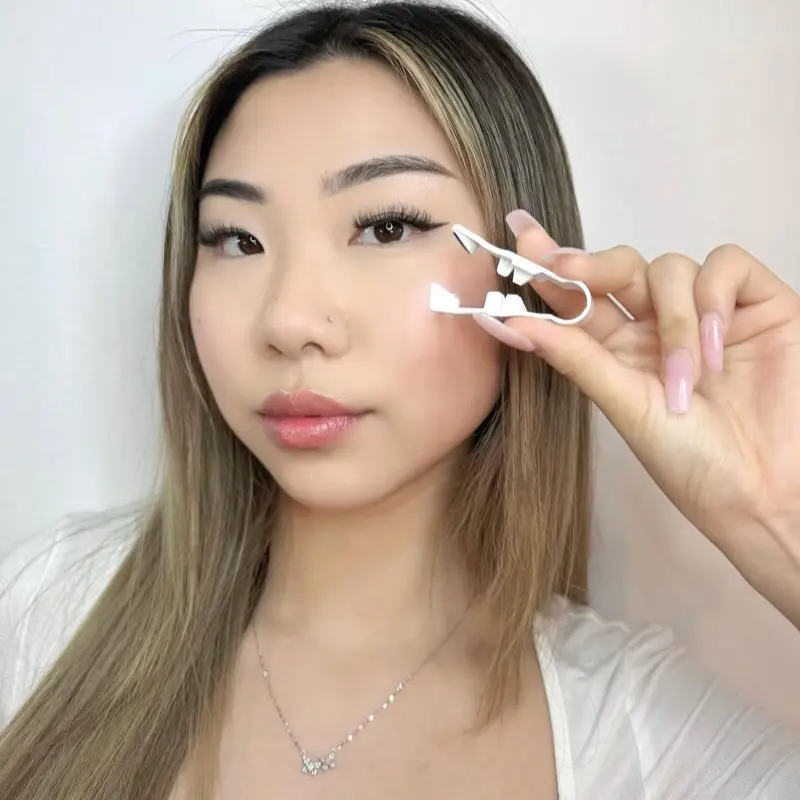 False Eyelashes & Adhesives