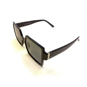Square Chic Oversized Shades - Stylish Sunglasses with Black Lenses and Simple Design