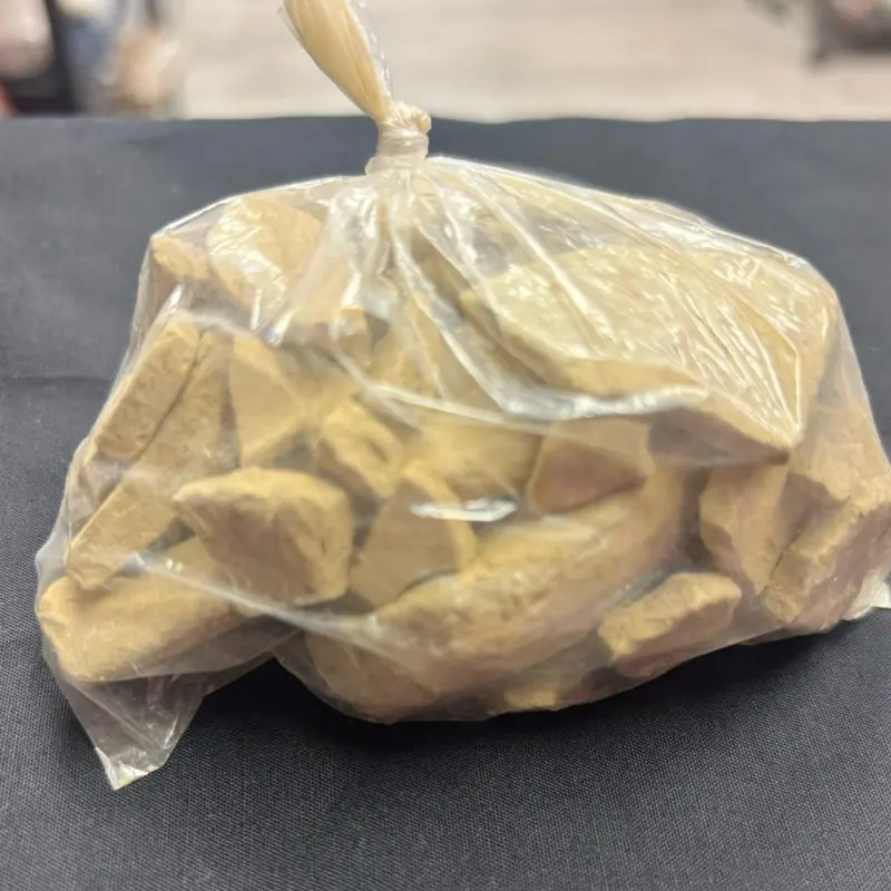 Bon tè ayisyen clay pou manje