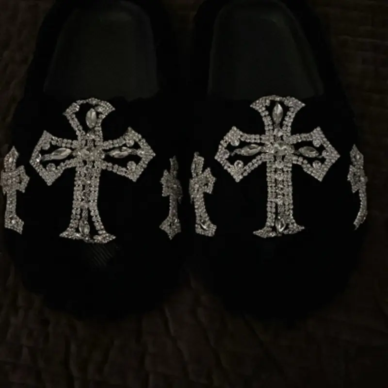 Viral Yarn Slides with Silver Bling Cross | Handmade Cozy Slippers | Trendy Fuzzy Slides for Women | Fashion Sandals | Gift for Her Shoe Footwear Chunky