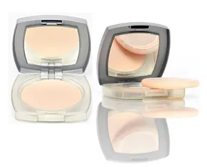Pure Radiance Pressed Powder, Translucent Compact Cosmetic, Blendable Formula for Flawless Coverage