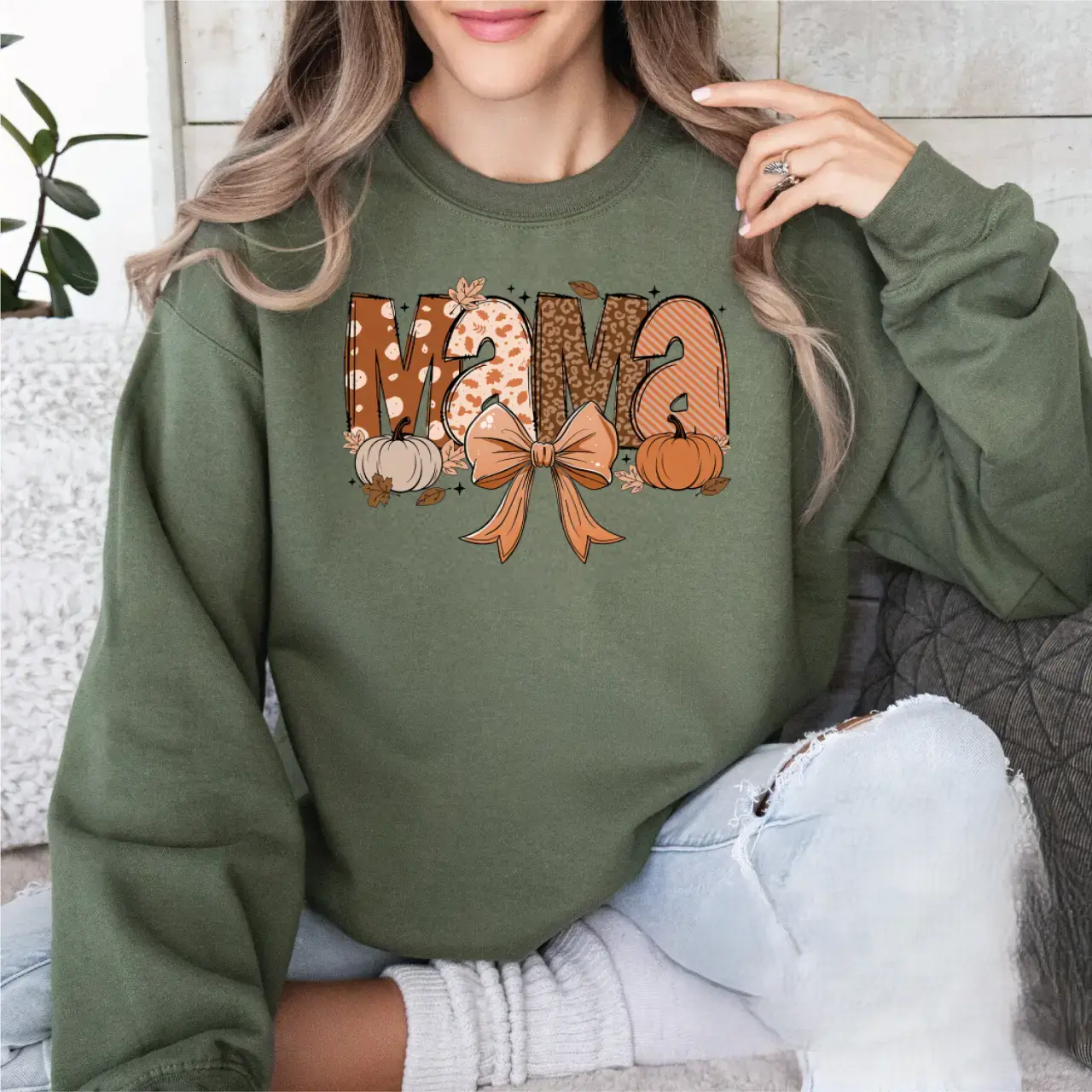 Fall Mama Sweatshirt, Pumpkin Season Graphic Crewneck, Funny Thanksgiving Mama Sweater, Cozy Autumn Gift for Women
