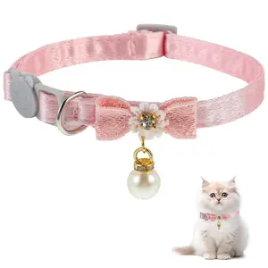 1 detachable cat collar with pearl pendant, quick-release buckle, pink bow, adjustable, suitable for kittens and young cats, made of polyester, white beads, cat clasp, adjustable, with floral decoration, pet necklace, dog collar, suitable for fashionable