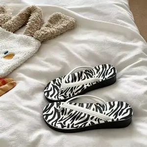 New Zebra Print Flip Flops for Women Ultra Light Memory Foam Sandals Non Slip Comfortable Beach Walking Shoes