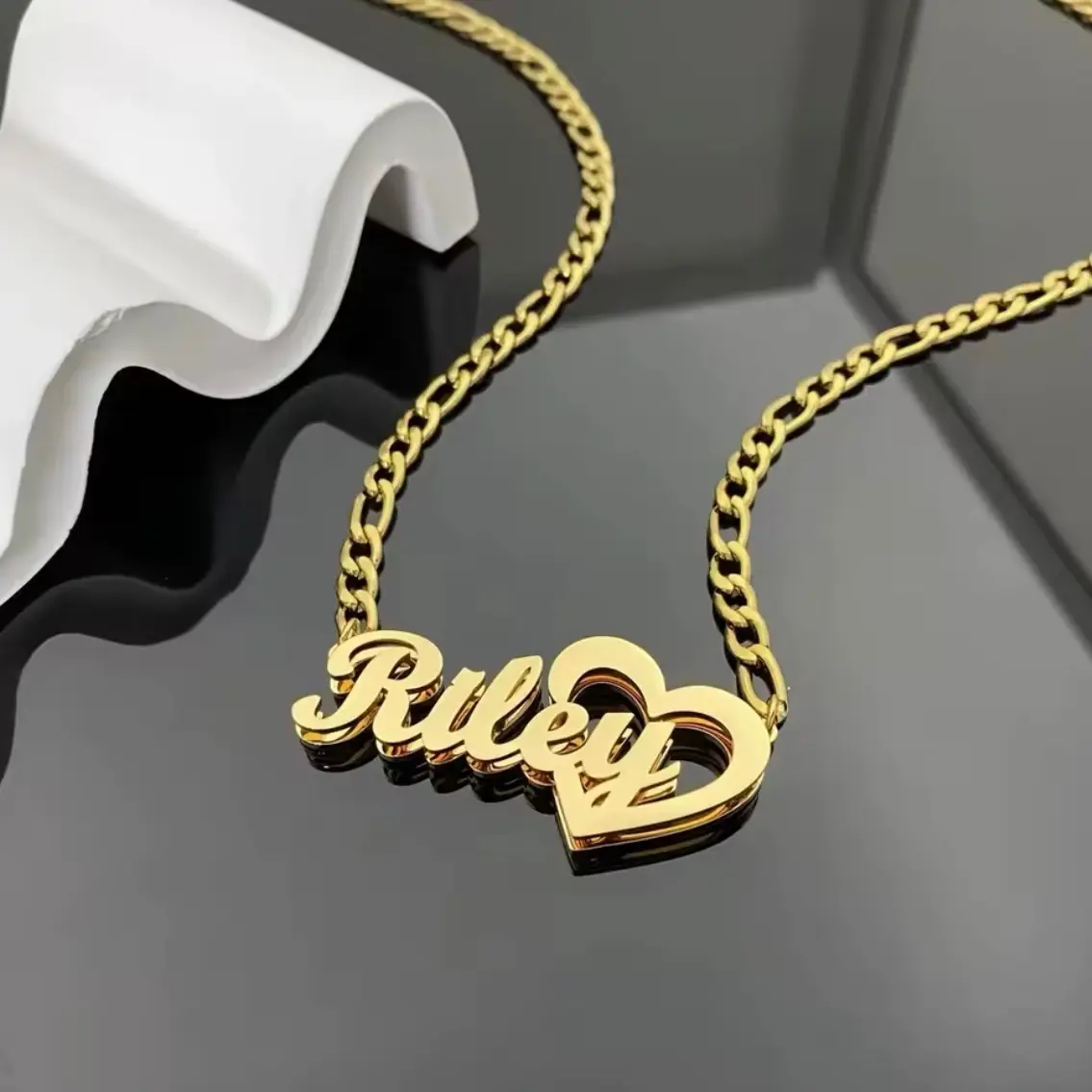 Customized Double Plated Name Necklace - Elegant Design with Unique Features