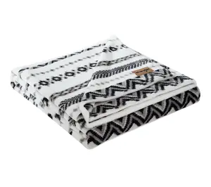 Wrangler Diamond Trail Black Plush-Fleece 50"X70" Throw