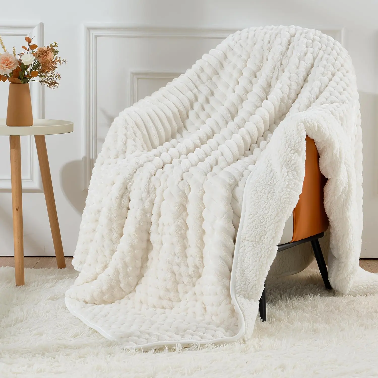 Fleece Weighted Blanket for Adults  Size 15lbs, Soft Sherpa Weighted Blankets for Sleeping and Calming, Fuzzy Heavy Blanket for Bed and Couch, 60 x 80 Inches, Cream White
