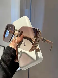 Women's Fashion Square Sunglasses, UV Protection Polarized Lens, Trendy Design for Daily Wear & Stylish