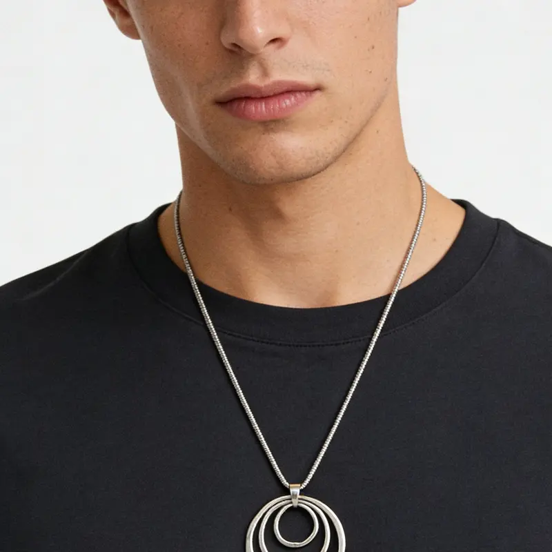 Exaggerated Swirl Circle Design Pendant Necklace, Chain Necklaces for Men And Women, Fashion Jewelry for Party, Daily Clothing Decor, All-match Jewelry for Birthday Gift, Boho Style, Exquisite Chain, Fashion Accessory Necklace, Decorative Necklace