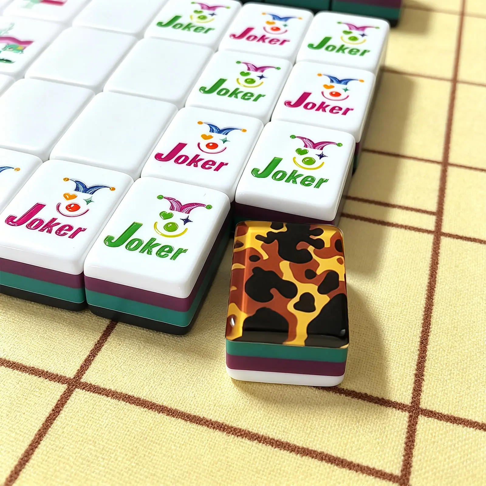 OMHJGO Leopard Print Mahjong Set  160 Acrylic Tiles, Aesthetic Mahjong Game with Dice & Canvas Bag, Trendy Game Night Gift
