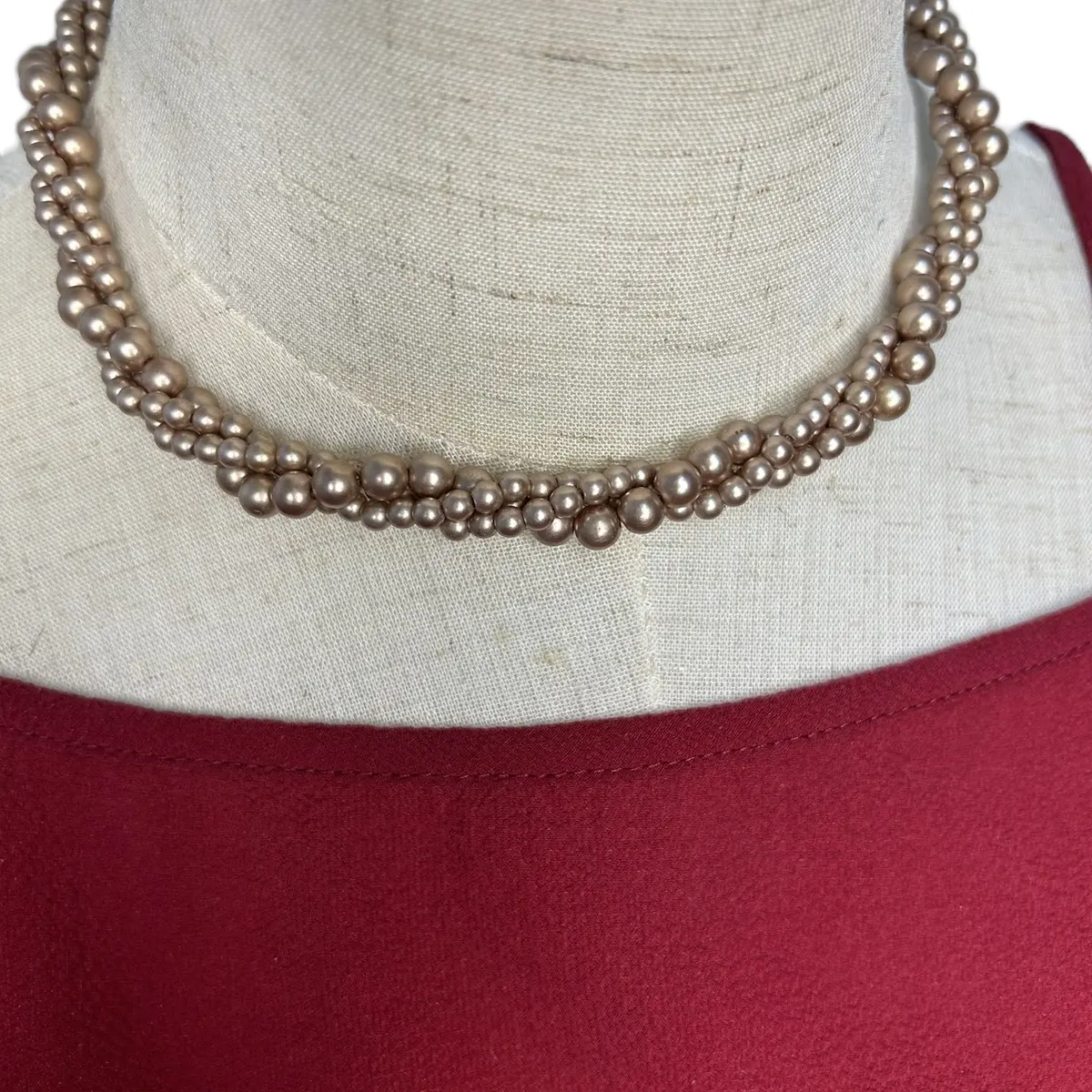 Vintage hand beaded beige necklace with earrings and bracelet