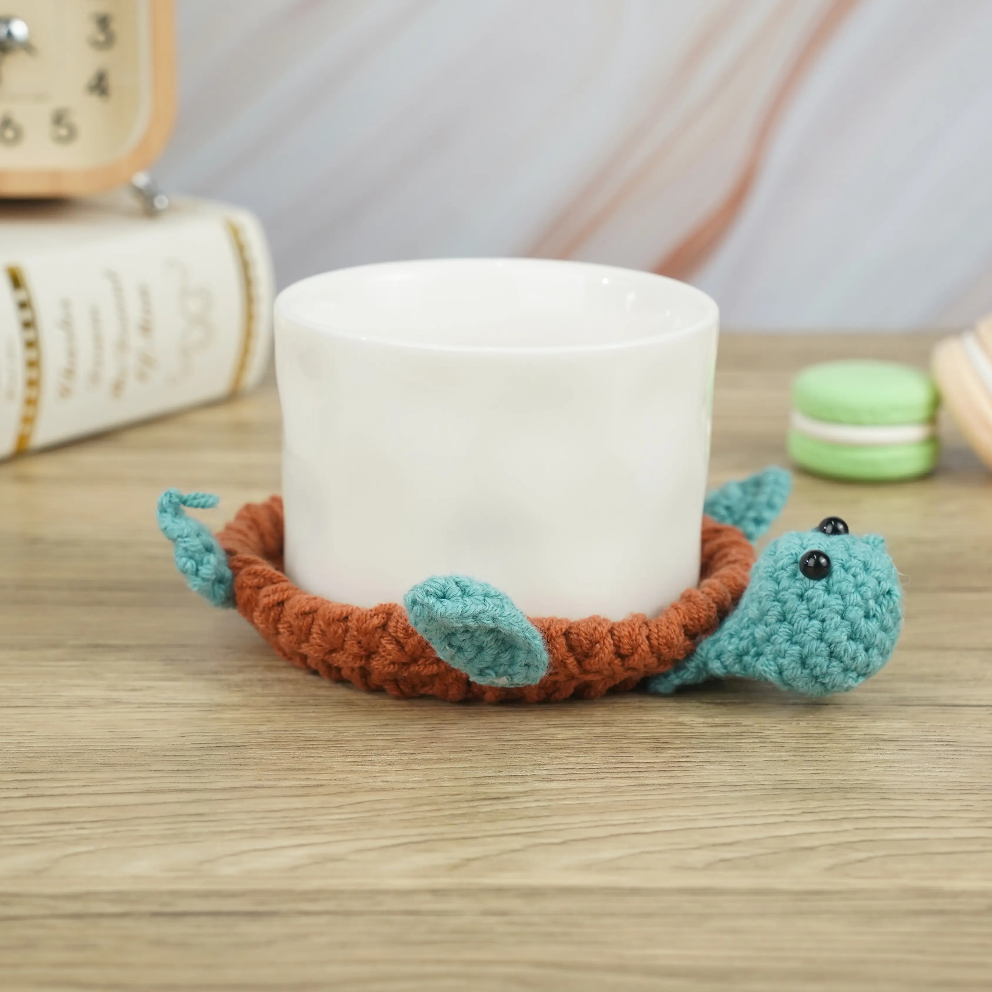 Handmade Yarn Turtle Crochet Coasters - Animal-Themed Kitchen Coasters for Drinks, Coffee Cups, Mugs - Desk Decor Gift Idea for Moms, Teachers