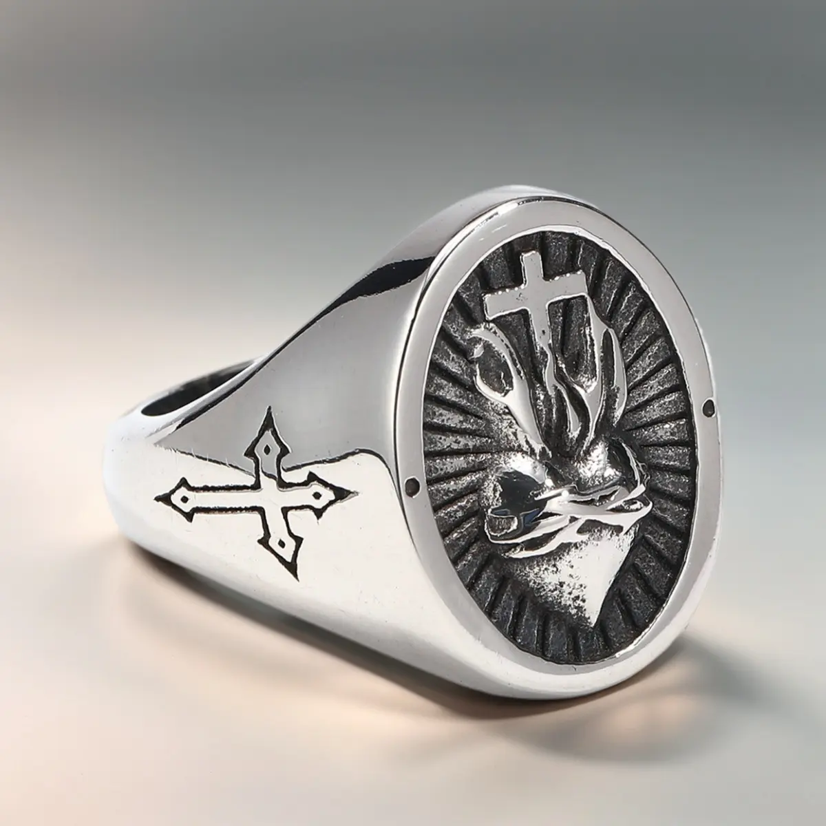Men's Fashionable Retro Ring - Gothic Vine Design, Heart Shaped Ring, Cross Design - Ideal for Couple Gifts and Casual Wear, Cross Design Rings