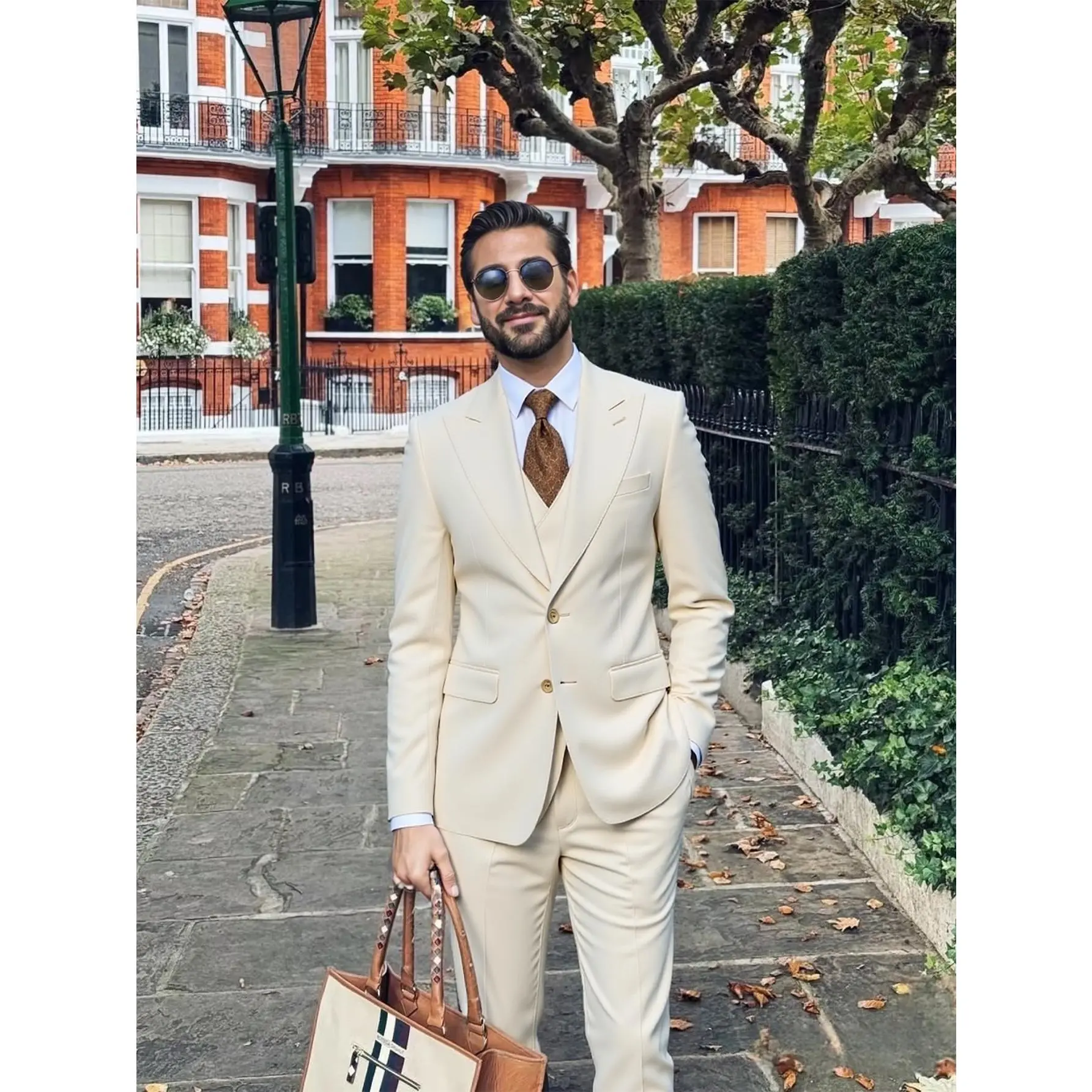 Men's 3-Piece Cream White Suit Set - Simple Design Blazer, Pants & Vest Versatile & Classic
