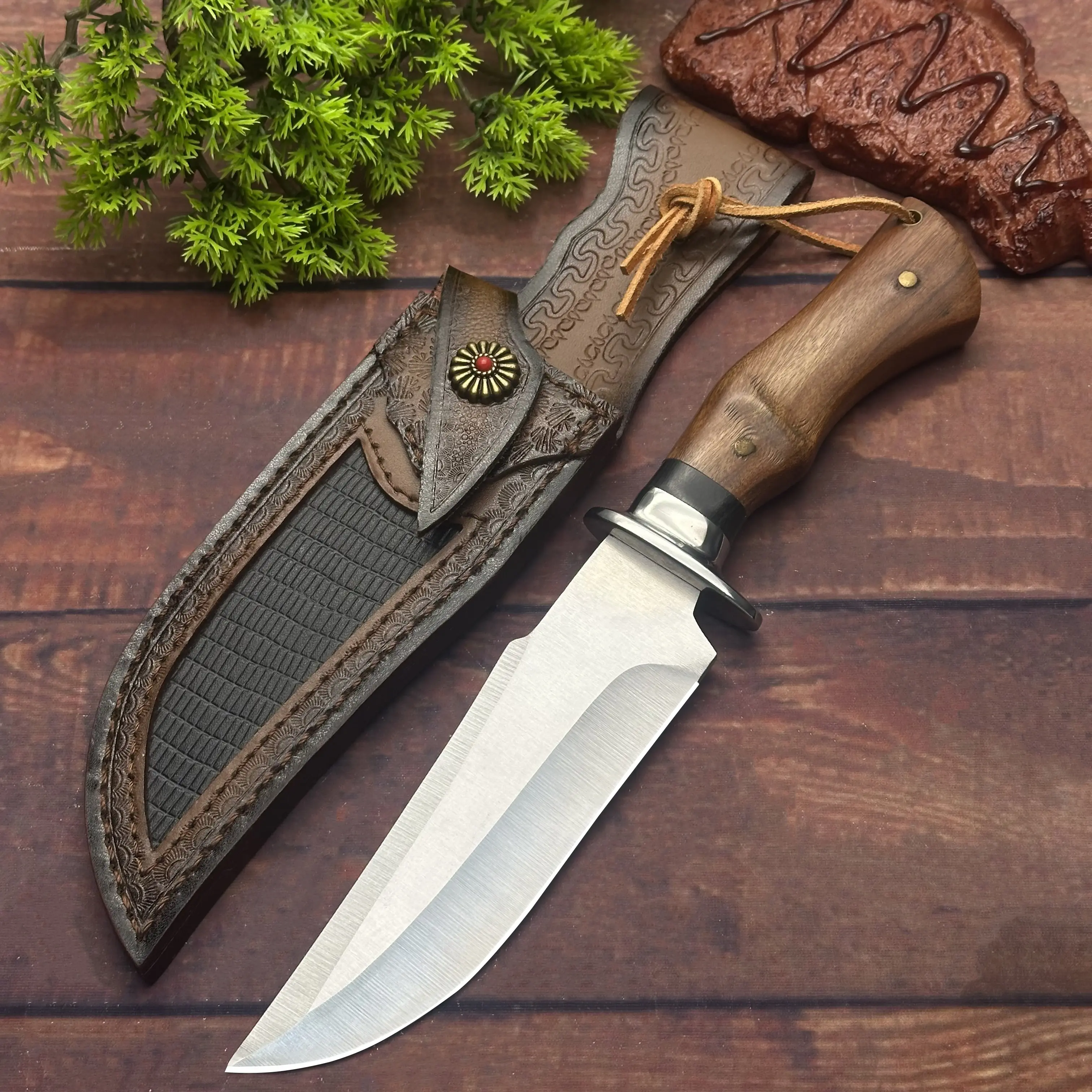 Camping Equipment Compact Portable Knife, Outdoor Camping Kitchen Utility Blade with Wooden Handle, Handmade Leather Sheath for Hiking, Picnic, Portable Knives