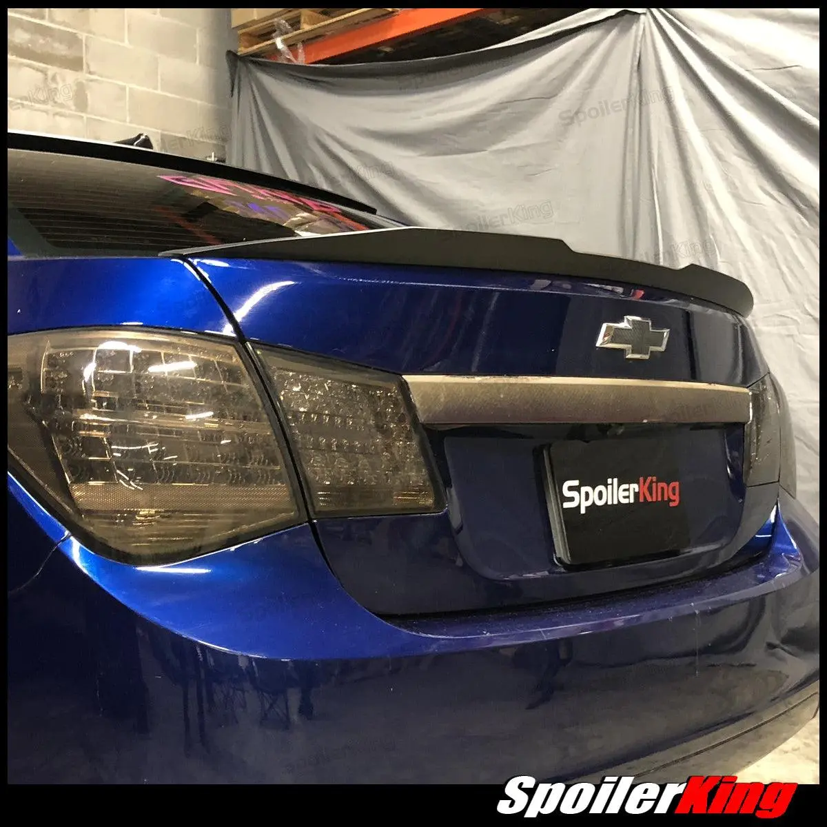 Chevy Cruze 2010-2016 Trunk Spoiler w/ Center Cut (284VC)