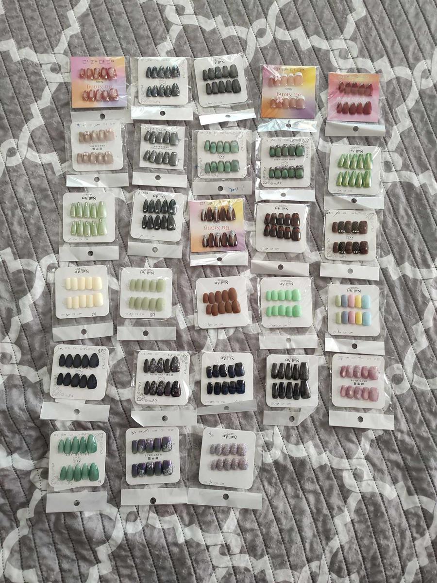 Item: 70$, host:zora