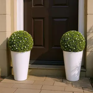 GARVEE 20.5 Inch Large Artificial Topiary Balls Set of 2 for Indoor and Outdoor, Artificial Topiary Flower Balls with Hanging Chains for Patio,Garden,Wedding and Home Decor,White