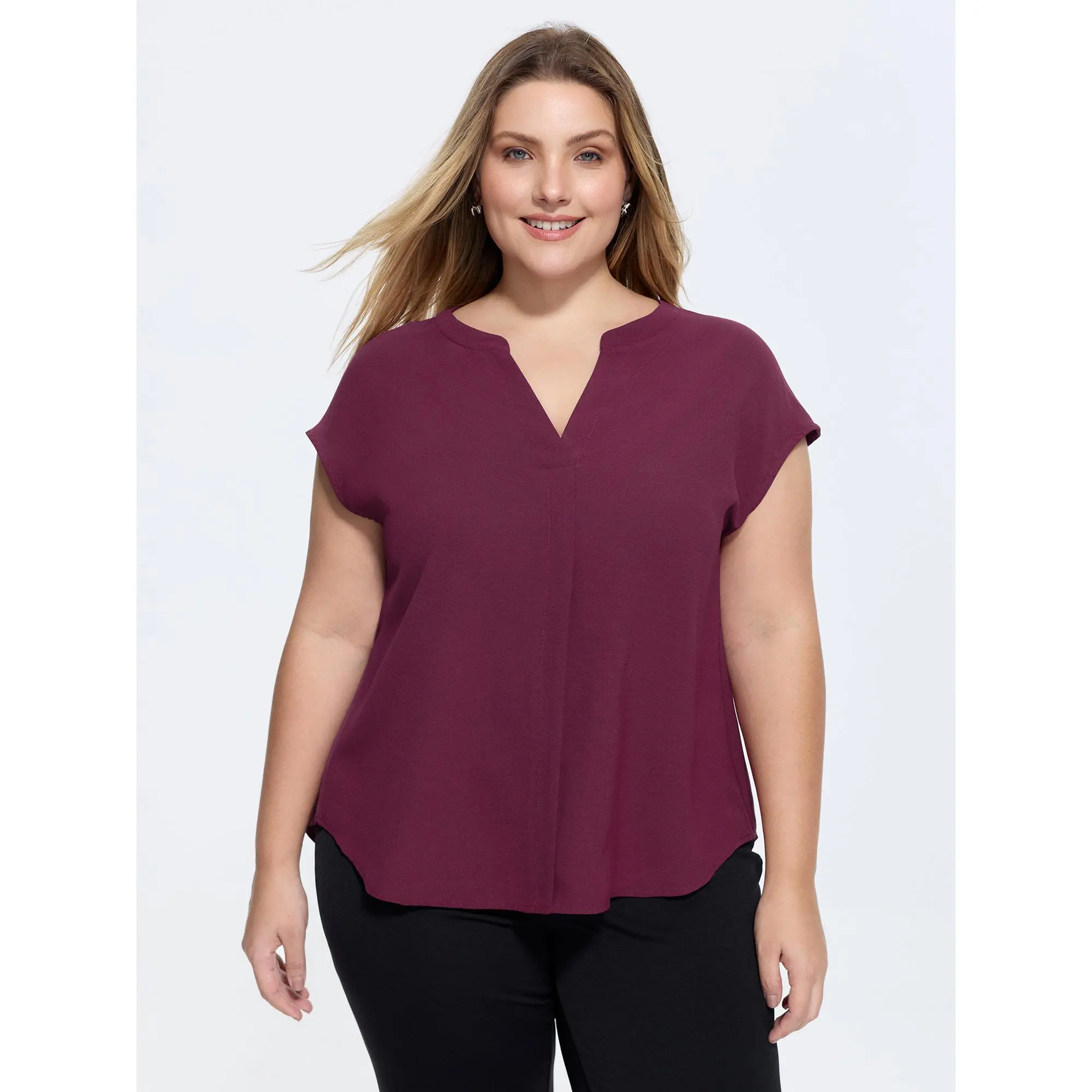 Women's Smooth Fabric Blouse - Minimalist Long-Sleeve, Notched Collar, Pleated Back, Comfy Casual Fit, Office Ootd Shirts, Solid Basic Womenswear Top for Everyday Wear, Summerfinds