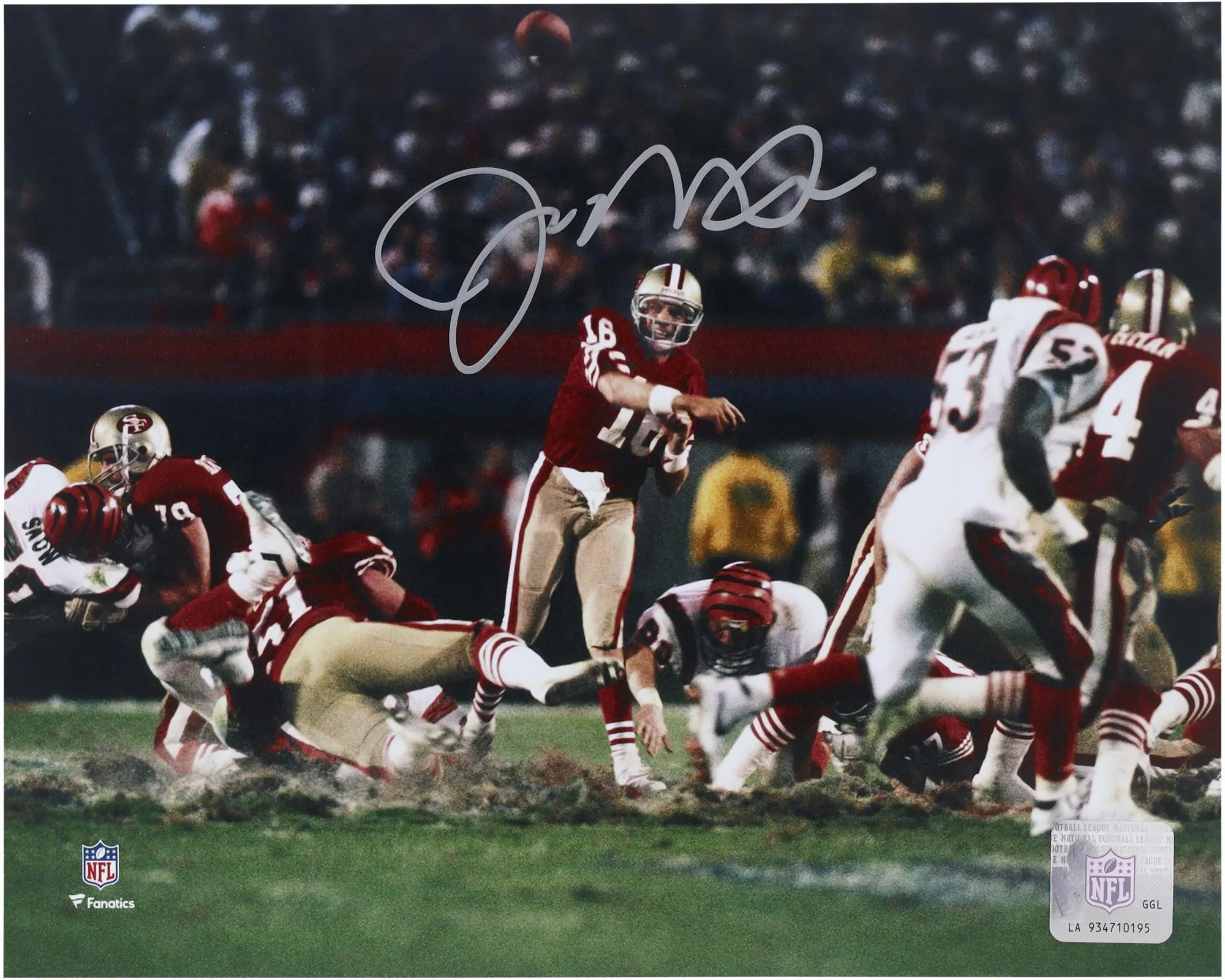 Joe Montana San Francisco 49ers Autographed 8" x 10" Throwing vs. Bengals Horizontal Photograph - Fanatics Authentic Certified