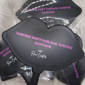 Exotic lashes- ‘We’re not mean, we’re cuties’ L I P Lash Mirror