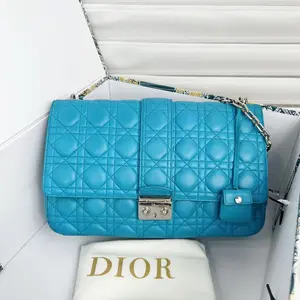 Pre-owned Dior Leather Shoulder Bags 7.8'' R14359 Shoulder Bag C19484439754 0516 T3 Rina