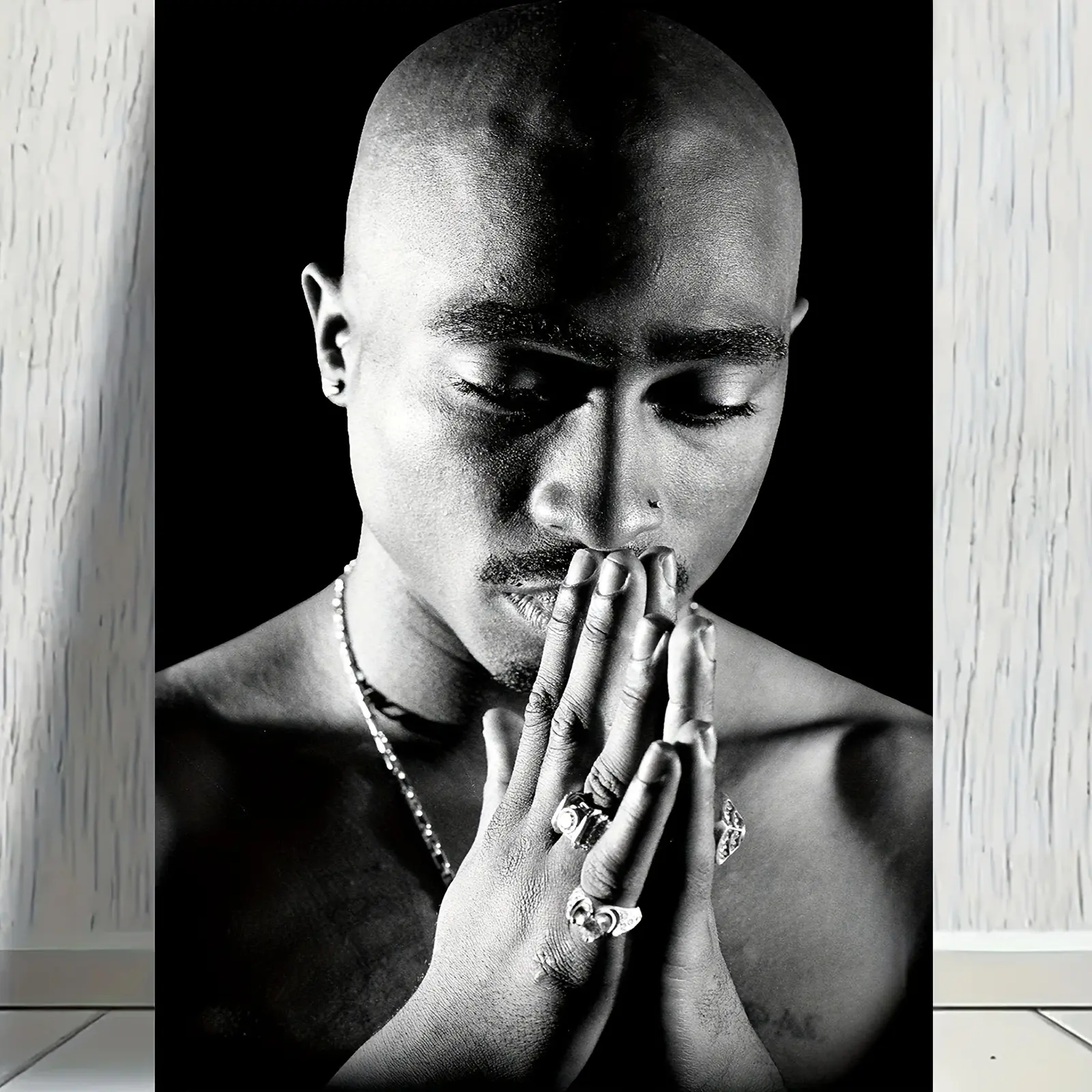 2Pac Praying Black and White Music Theme Photo Print - 1-Piece Wooden Floating Frame Canvas, Jewelry Details, High-Quality Wall Decor, Ready-to-Hang, Multi-Size, Gift for Music Lovers, Bedroom Use