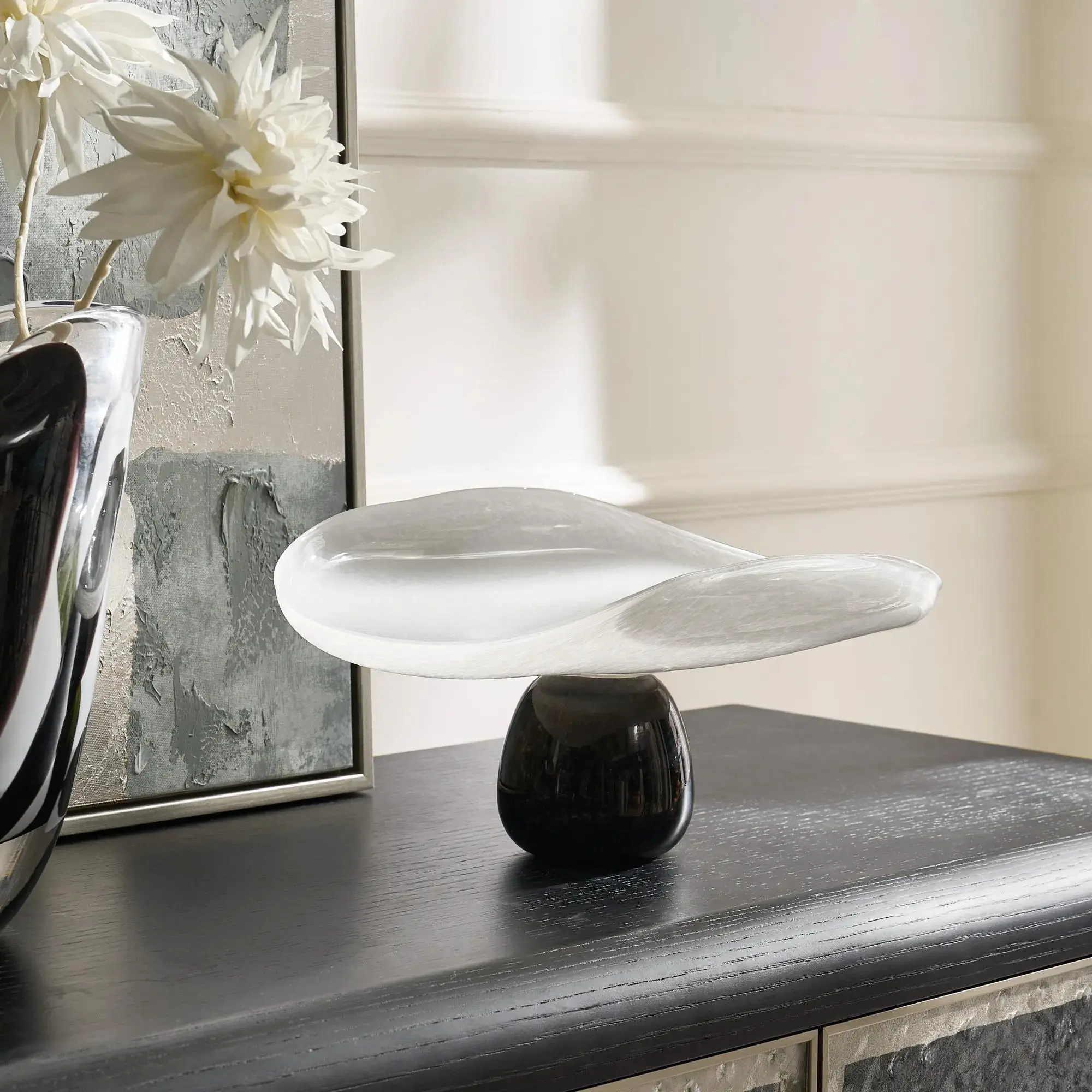 Z Gallerie Elois Glass Pedestal Bowl, Stylish Kitchen Tableware for Dining, Serving