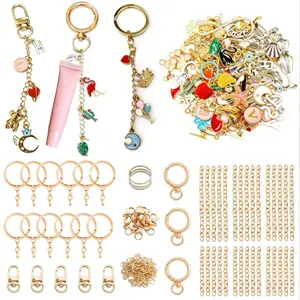 DIY Lipstick Keychain Making Kit, Keychain Set, Trendy Cute Keychain, Includes 20 Keychains, 30 Extender Chains, 100 Pendants, Birthday Gift, Christmas Stocking Gift
