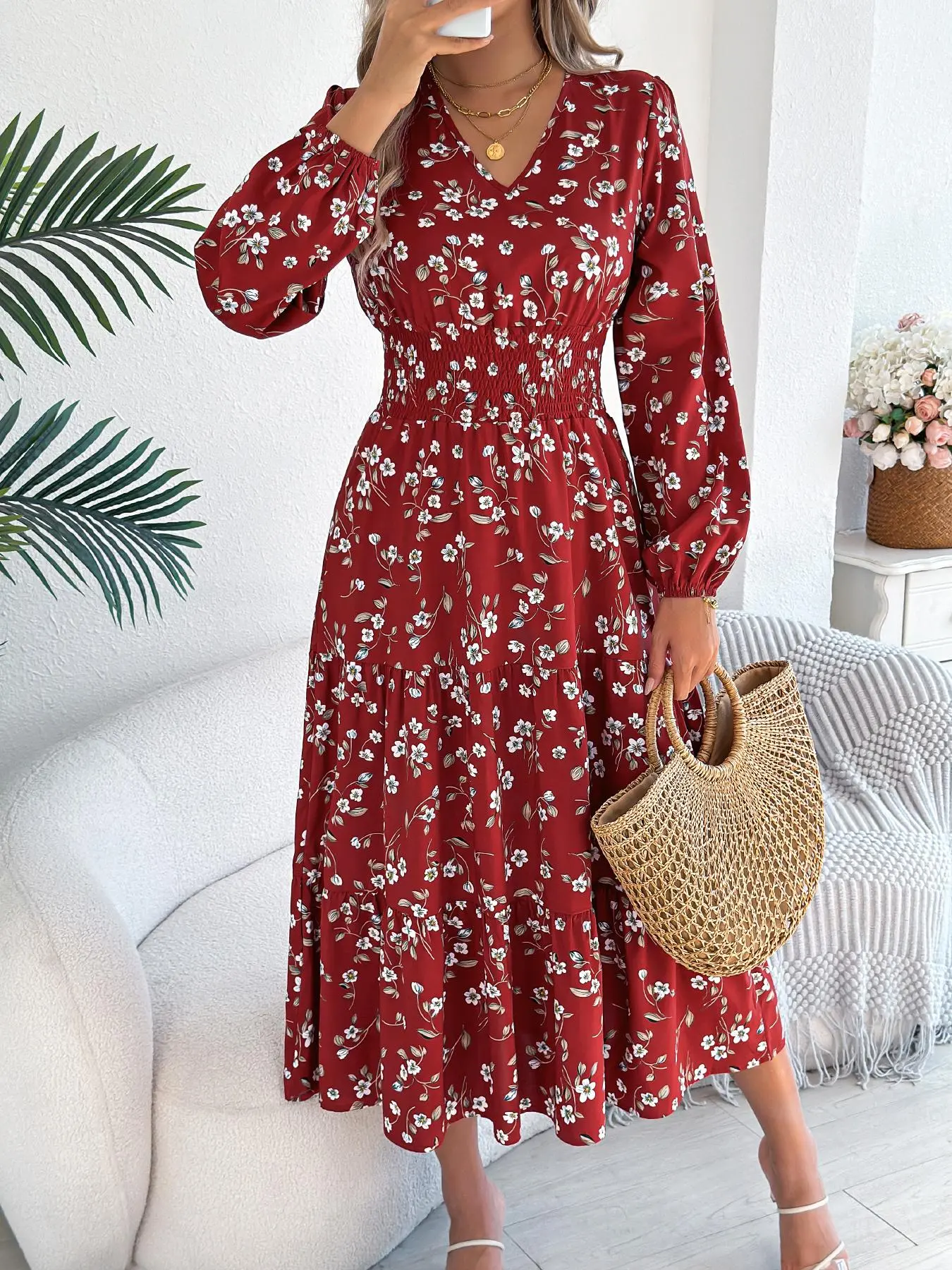 Women's Ditsy Floral Print Bishop Sleeve Dress, Boho V-Neck Long Sleeve A-Line Dress for Spring, Women's Clothing for Daily Wear, Casual, Womenswear