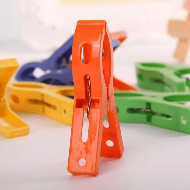 Random Color Windproof Plastic Clothes Peg, 8 Counts Multipurpose Clothes Drying Peg, Clothes Drying Clip, Home Organizer for Clothes, Bedding, Quilt