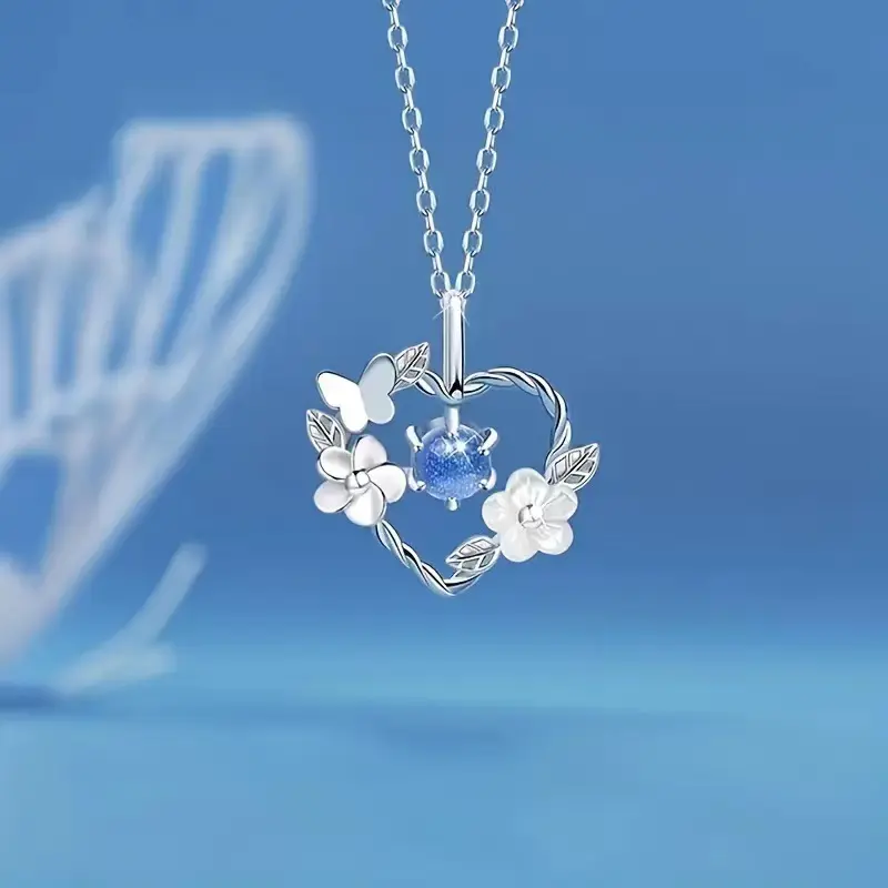 Heart-shaped four-leaf clover multi-chain necklace, a gift for female students, collarbone chain