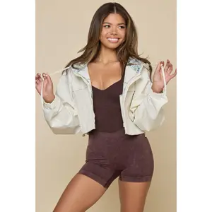 Packable Windbreaker - Coconut Cream