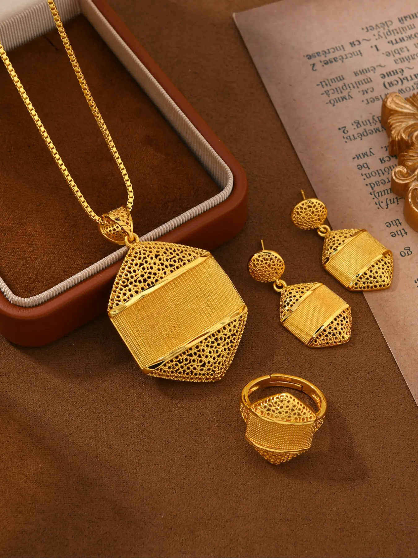 24k Gold Plated Jewelry Set, 4 Piece Gift Box House Shaped Copper Wedding Banquet Jewelry, Women's Necklace Earrings Ring Valentine's Day Gift, Matching Elegant Jewelry Set, Bridal Sets, Bride Jewelry Set For Wedding Day