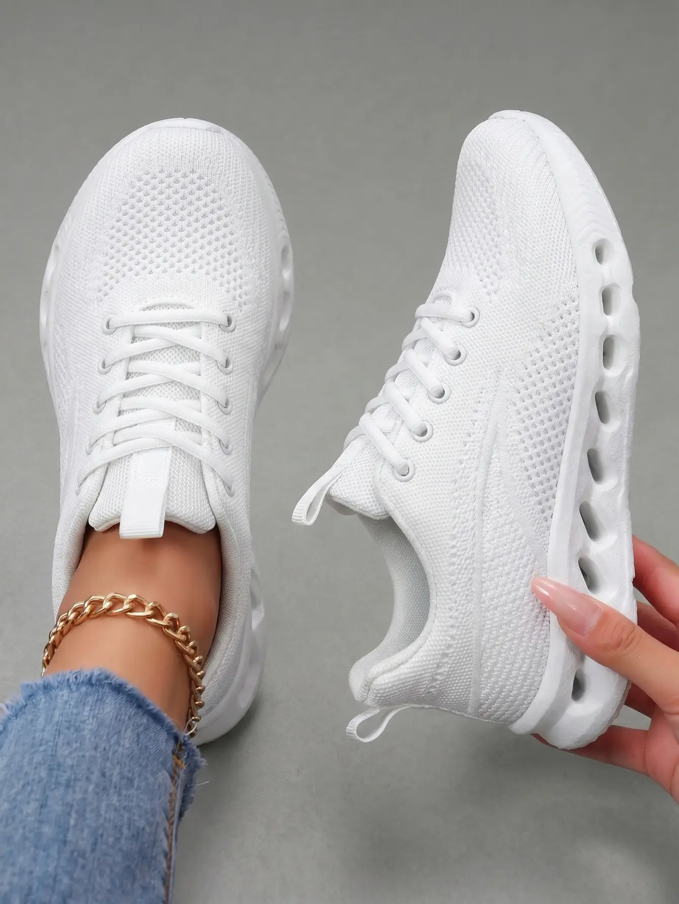 Women’s All White Mesh Breathable Trendy Sneakers - Lightweight Lace-Up Running Shoes with Hollow-Out Chunky Sole, Non-Slip Casual Athletic Trainers for Gym & Daily Use, Affordable Back to School Footwear, Women's Trendy Shoes