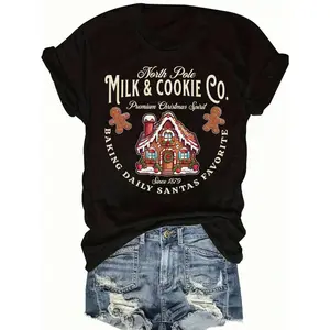 Women's Christmas Pattern T-Shirt - Arctic Milk And Biscuit Company Retro Holiday Pattern, With Gingerbread House And Baking Text, Casual Round Neck T-Shirt, Perfect For Holiday Gatherings And Family Gatherings.